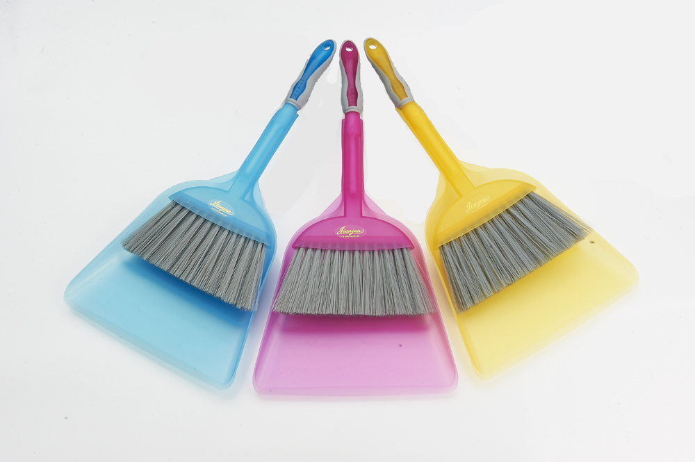 Kworld Multifunctional Colorful Plastic Dust Cleaning Set 5596